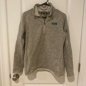 Patagonia women’s tan grey Sweater